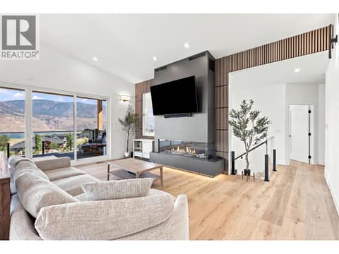 Photo 10 of 145 RUE CHEVAL NOIR Street, Tobiano, Kamloops