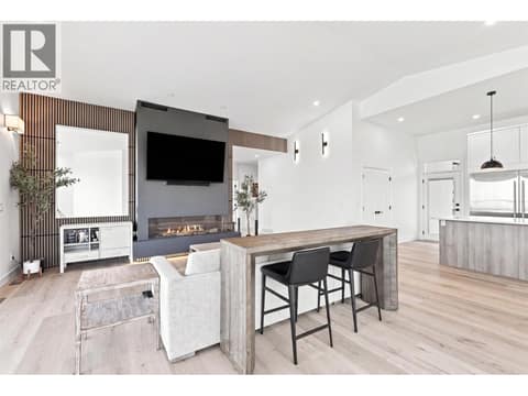Photo 13 of 145 RUE CHEVAL NOIR Street, Tobiano, Kamloops