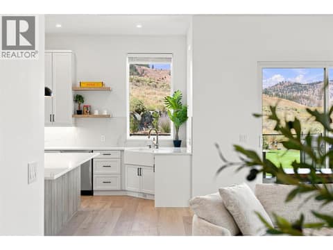 Photo 17 of 145 RUE CHEVAL NOIR Street, Tobiano, Kamloops