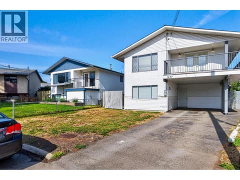 Photo 33 of 1037 Dundas Street, North Kamloops