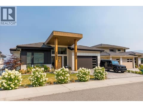 Photo 3 of 2585 Casa Palmero Drive, Lakeview Heights, West Kelowna