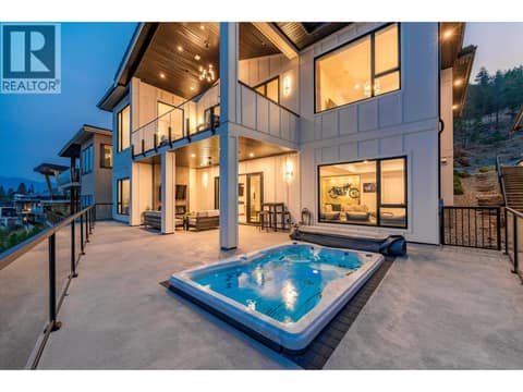 Photo 4 of 2585 Casa Palmero Drive, Lakeview Heights, West Kelowna