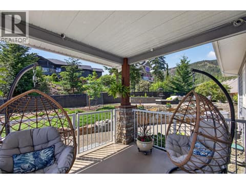 Photo 15 of 2478 Stone Grove Crescent, Shannon Lake, West Kelowna