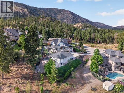 Photo 6 of 2478 Stone Grove Crescent, Shannon Lake, West Kelowna