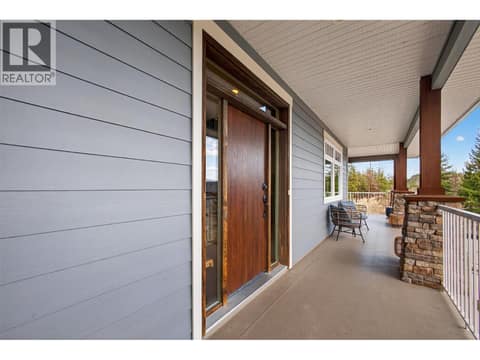 Photo 8 of 2478 Stone Grove Crescent, Shannon Lake, West Kelowna