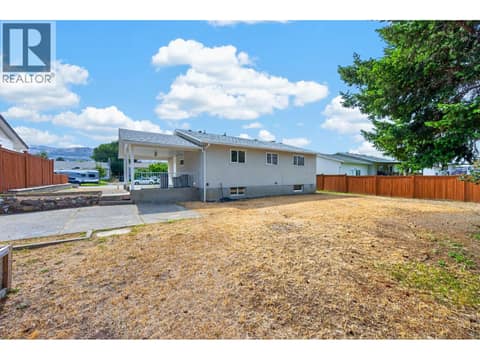Photo 30 of 2640 Argyle Avenue, Brocklehurst, Kamloops