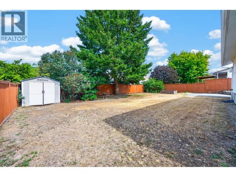 Photo 32 of 2640 Argyle Avenue, Brocklehurst, Kamloops