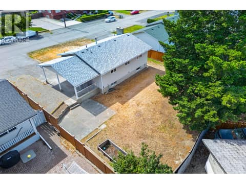 Photo 38 of 2640 Argyle Avenue, Brocklehurst, Kamloops