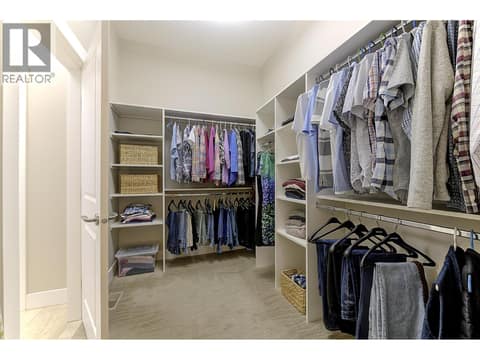 Amples of room in this walk in closet at 1836 Tower Ranch Boulevard Unit# 2, Rutland North, Kelowna
