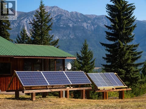 Solar Power at 4151 Thomas Road, South Hwy 95, Golden