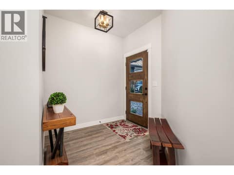 Photo 2 of 5112 Turtle Pond Court, Bella Vista, Vernon