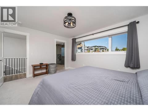 Photo 26 of 5112 Turtle Pond Court, Bella Vista, Vernon