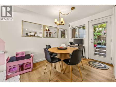 Photo 6 of 1458 Penticton Avenue Unit# 156, Columbia/Duncan, Penticton