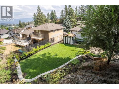 Drone View at 670 Cassiar Road, Dilworth Mountain, Kelowna