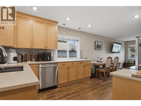 Photo 17 of 363 Willow Street, North Kamloops