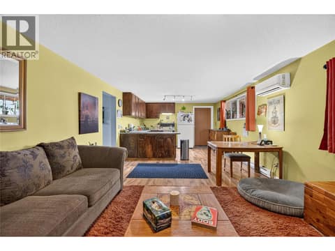Unit 355 - Lower Level at 355 & 357 Gwyer Street, Uplands/Redlands, Penticton