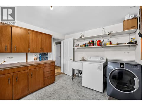 Unit 357 - Lower Level at 355 & 357 Gwyer Street, Uplands/Redlands, Penticton