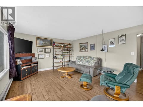 Unit 357 - Upper Level at 355 & 357 Gwyer Street, Uplands/Redlands, Penticton
