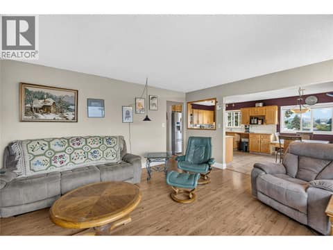 Unit 357 - Upper Level at 355 & 357 Gwyer Street, Uplands/Redlands, Penticton