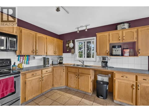 Unit 357 - Upper Level at 355 & 357 Gwyer Street, Uplands/Redlands, Penticton