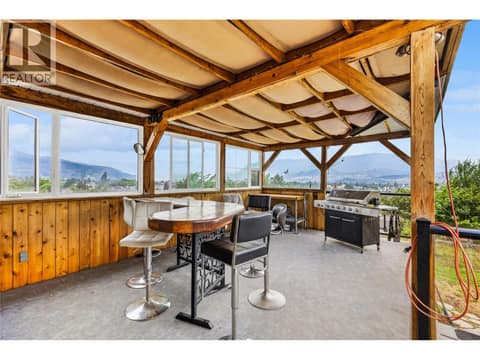 Unit 357 - Upper Level at 355 & 357 Gwyer Street, Uplands/Redlands, Penticton