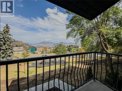 Photo 11 of 1221 HUGH ALLAN Drive Unit# 38, Aberdeen, Kamloops
