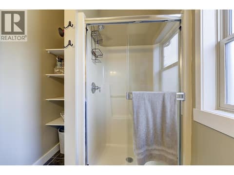 Ensuite at 12633 Driftwood Court, Lake Country North West
