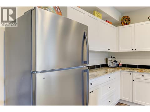 Suite Kitchen at 12633 Driftwood Court, Lake Country North West