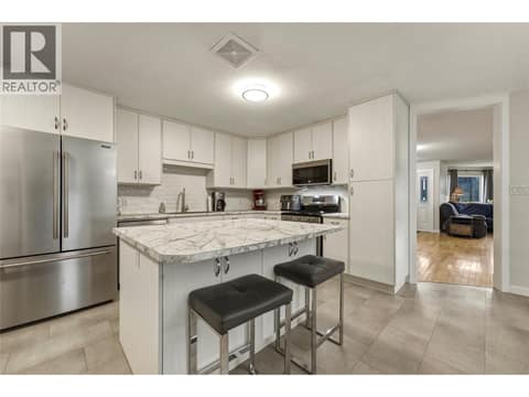 Photo 10 of 2419 Bradley Drive, Armstrong/ Spall.