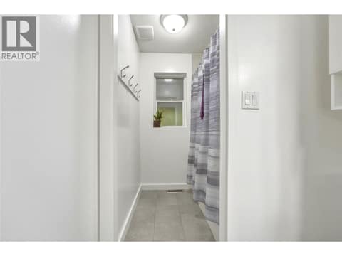 Photo 13 of 2419 Bradley Drive, Armstrong/ Spall.