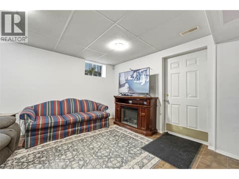 Photo 27 of 2419 Bradley Drive, Armstrong/ Spall.