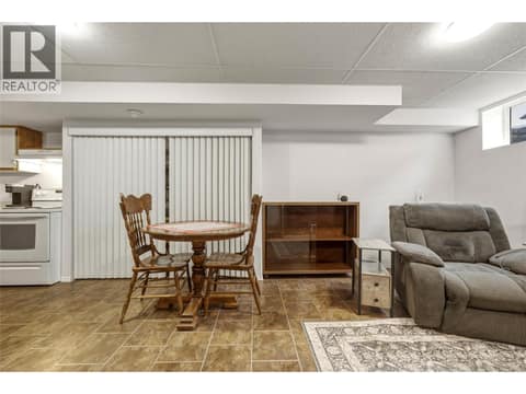 Photo 28 of 2419 Bradley Drive, Armstrong/ Spall.