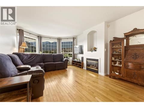 Photo 3 of 2419 Bradley Drive, Armstrong/ Spall.