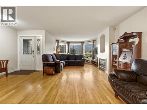 Photo 5 of 2419 Bradley Drive, Armstrong/ Spall.