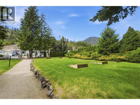 Horseshoe Pits and walkway at 1850 Shannon Lake Road Unit# 73, Shannon Lake, West Kelowna