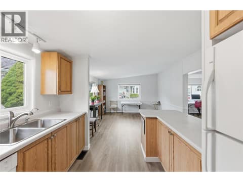 Kitchen at 1850 Shannon Lake Road Unit# 73, Shannon Lake, West Kelowna