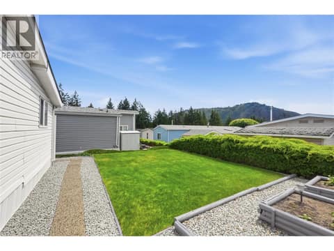 Lovely South facing yard at 1850 Shannon Lake Road Unit# 73, Shannon Lake, West Kelowna