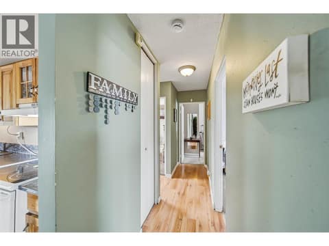Photo 23 of 1125 Halston Avenue, North Kamloops
