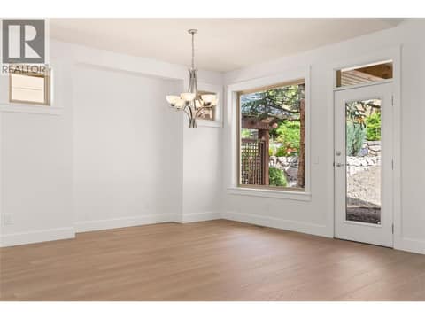 Photo 11 of 153 Mashie Crescent, Predator Ridge, Vernon