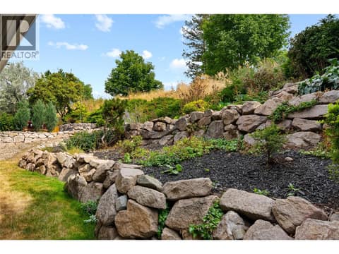 Photo 31 of 153 Mashie Crescent, Predator Ridge, Vernon
