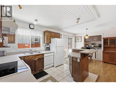 Photo 11 of 1933 Ash Wynd, Pineview Valley, Kamloops