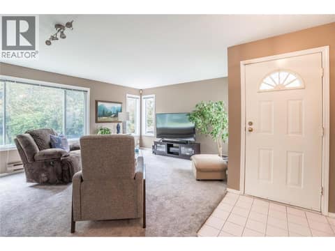 Photo 6 of 320 Brandon Avenue Unit# 105, Main South, Penticton