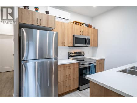 Photo 6 of 8900 Jim Bailey Road Unit# 206E, Lake Country East / Oyama, Kelowna
