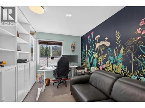 Office at 1863 Horizon Drive, West Kelowna Estates