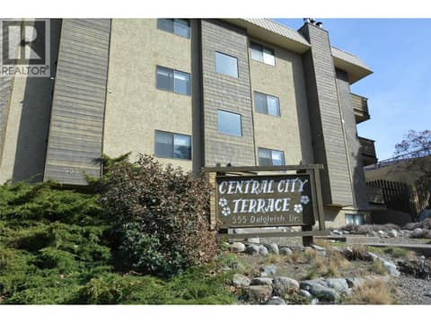 Photo 1 of 555 DALGLEISH Drive Unit# 401, Sahali, Kamloops