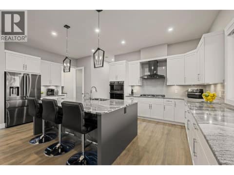 Photo 11 of 2505 Tallus Heights Drive, Shannon Lake, West Kelowna