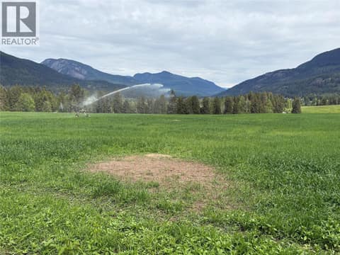 Photo 7 of 2511 Mabel lake Road, Lumby Valley