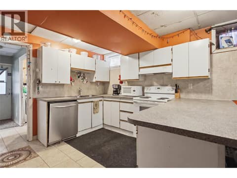 Photo 12 of 1636 TRANQUILLE Road, Brocklehurst, Kamloops