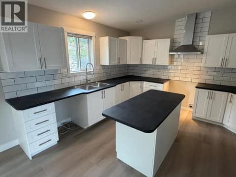Photo 4 of 7932 Alpine Road, Fintry, Kelowna