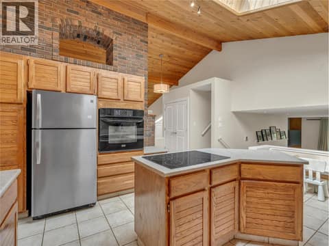 Photo 11 of 157 ADAMS Crescent, Columbia/Duncan, Penticton